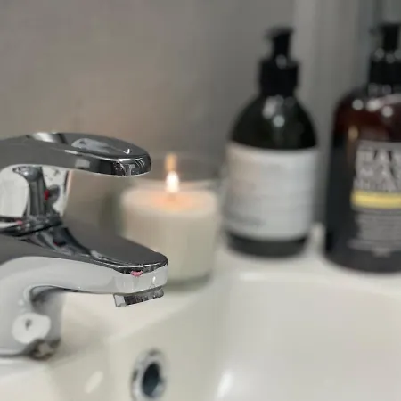 Apartment The Black Door.